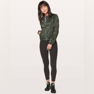 Like New Lululemon Above The Clouds Jacket-
Evergreen